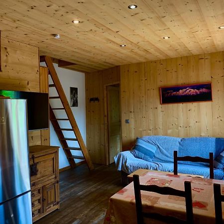 Appartement Avec Jacuzzi Dans Chalet Prive, Grande Terrasse, Parking Gratuit 레우쉬 외부 사진