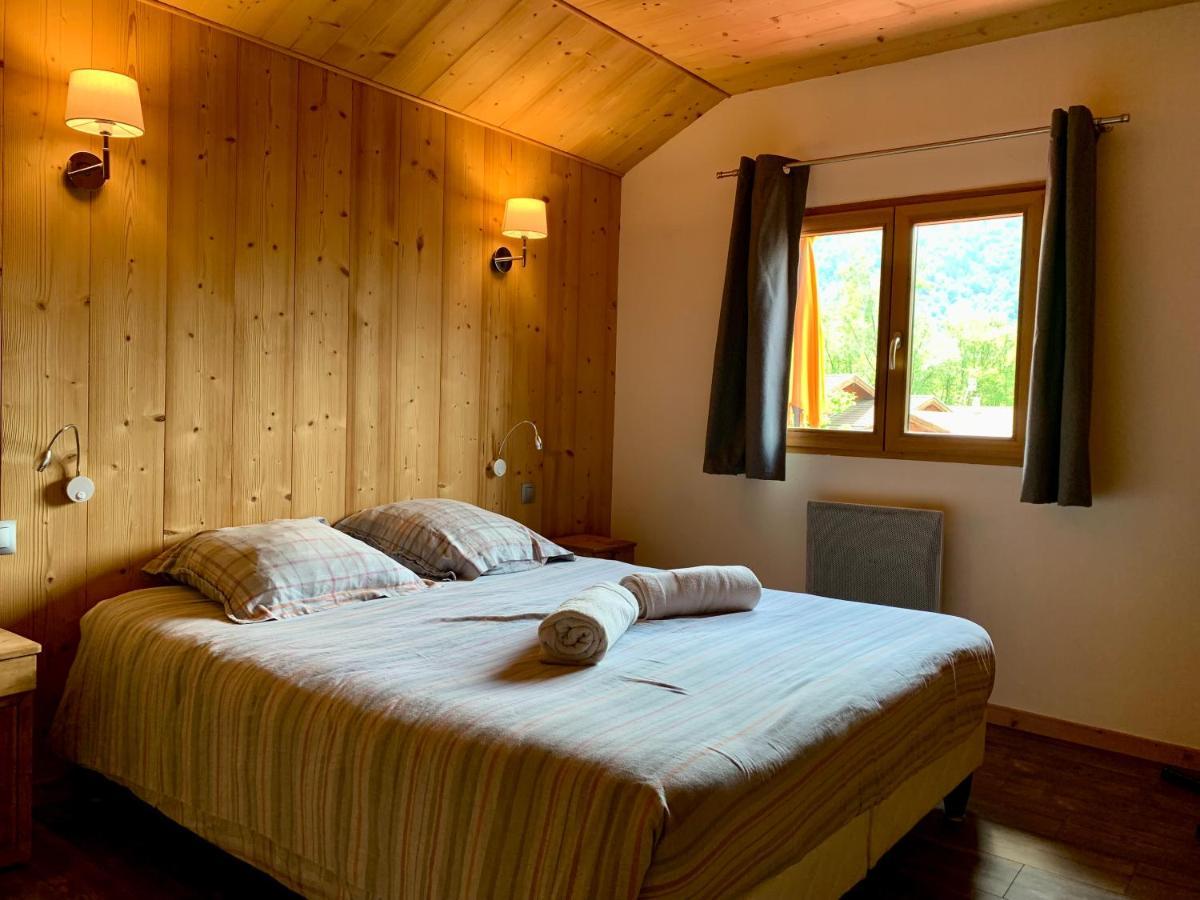 Appartement Avec Jacuzzi Dans Chalet Prive, Grande Terrasse, Parking Gratuit 레우쉬 외부 사진
